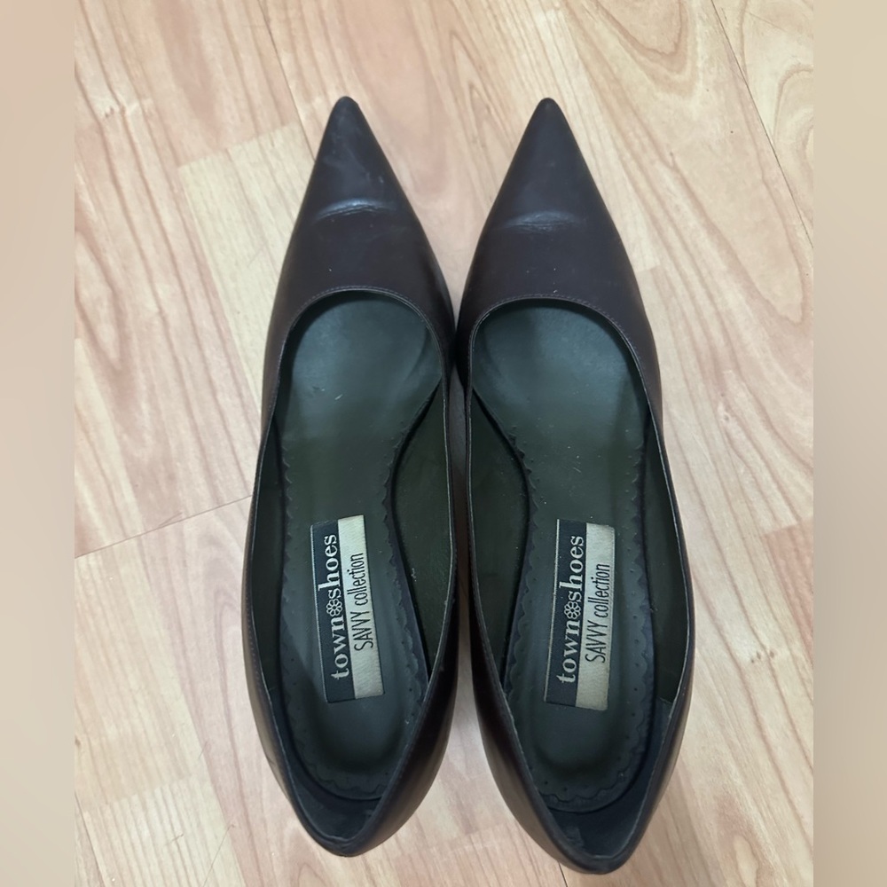 Town Shoes Savvy Collection Pumps